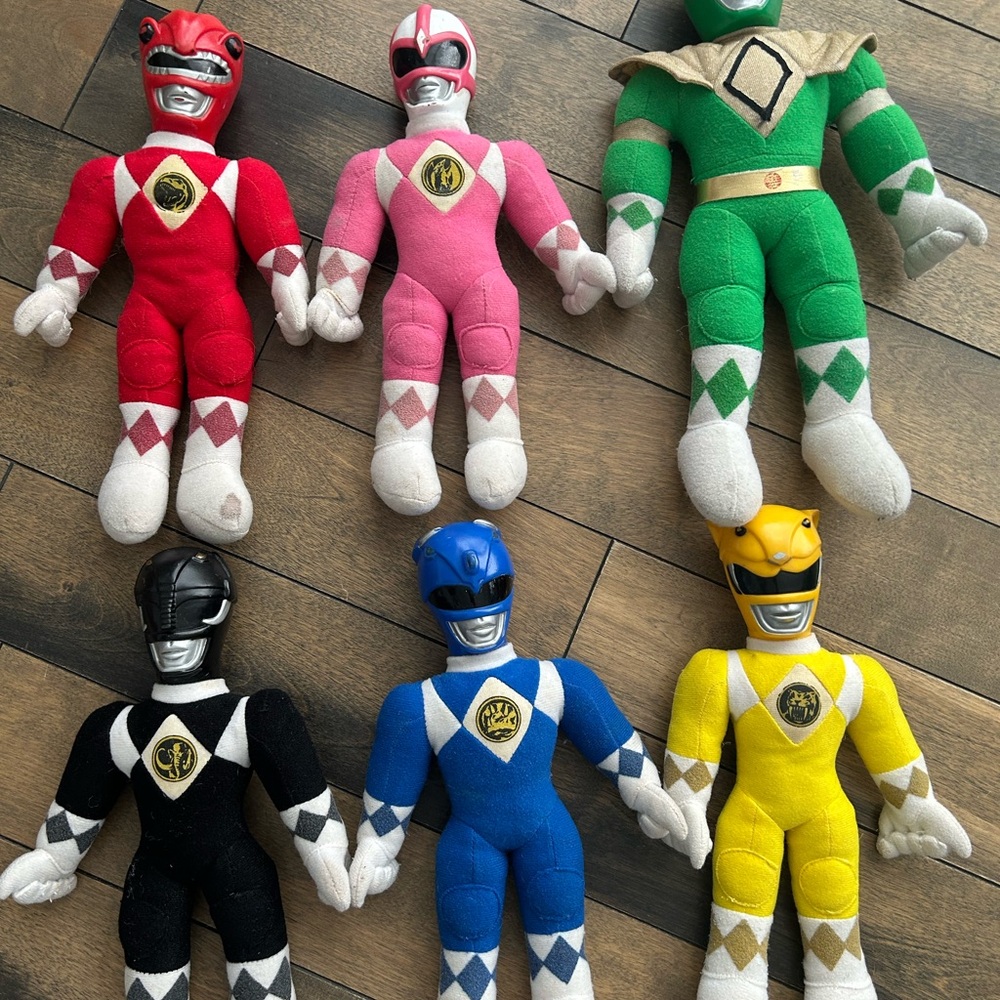 Power Ranger Plush Set - Vibrant Red, Pink, Green, Black, Blue, Yellow